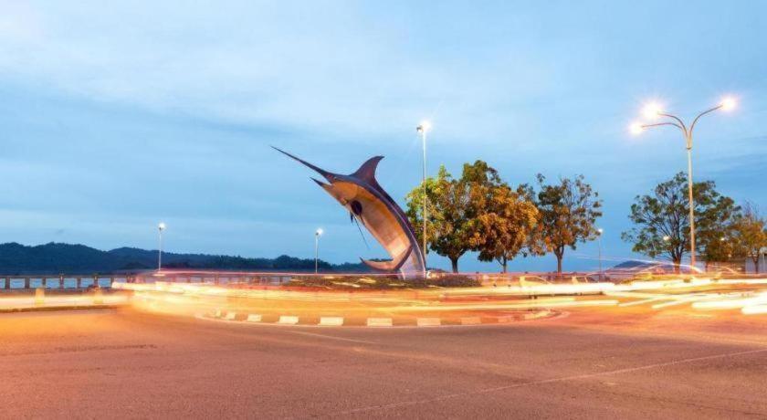 Hotel Seri Perkasa Kota Kinabalu Exterior foto